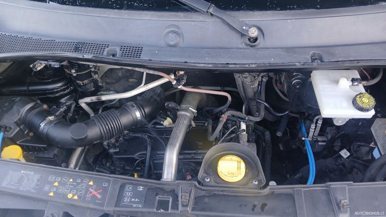 Opel Movano, Keleiviniai iki 3,5 t | 10