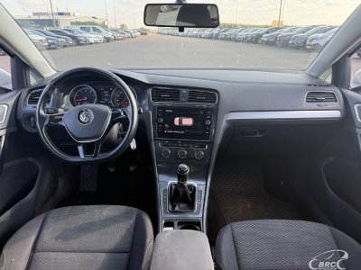 Volkswagen Golf | 1