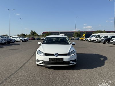 Volkswagen Golf | 2