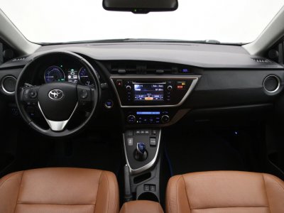 Toyota Auris | 1