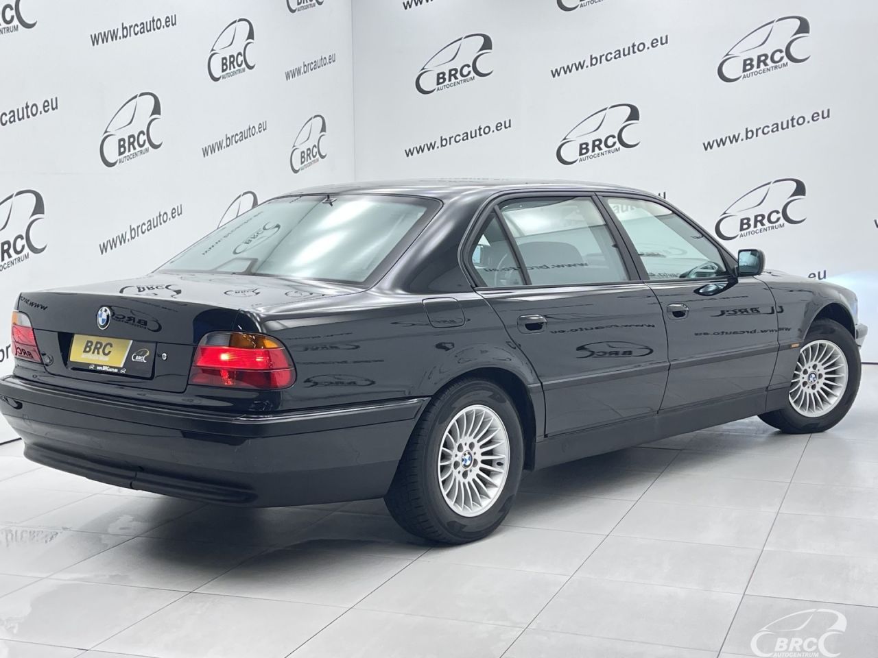 BMW 750 | 1