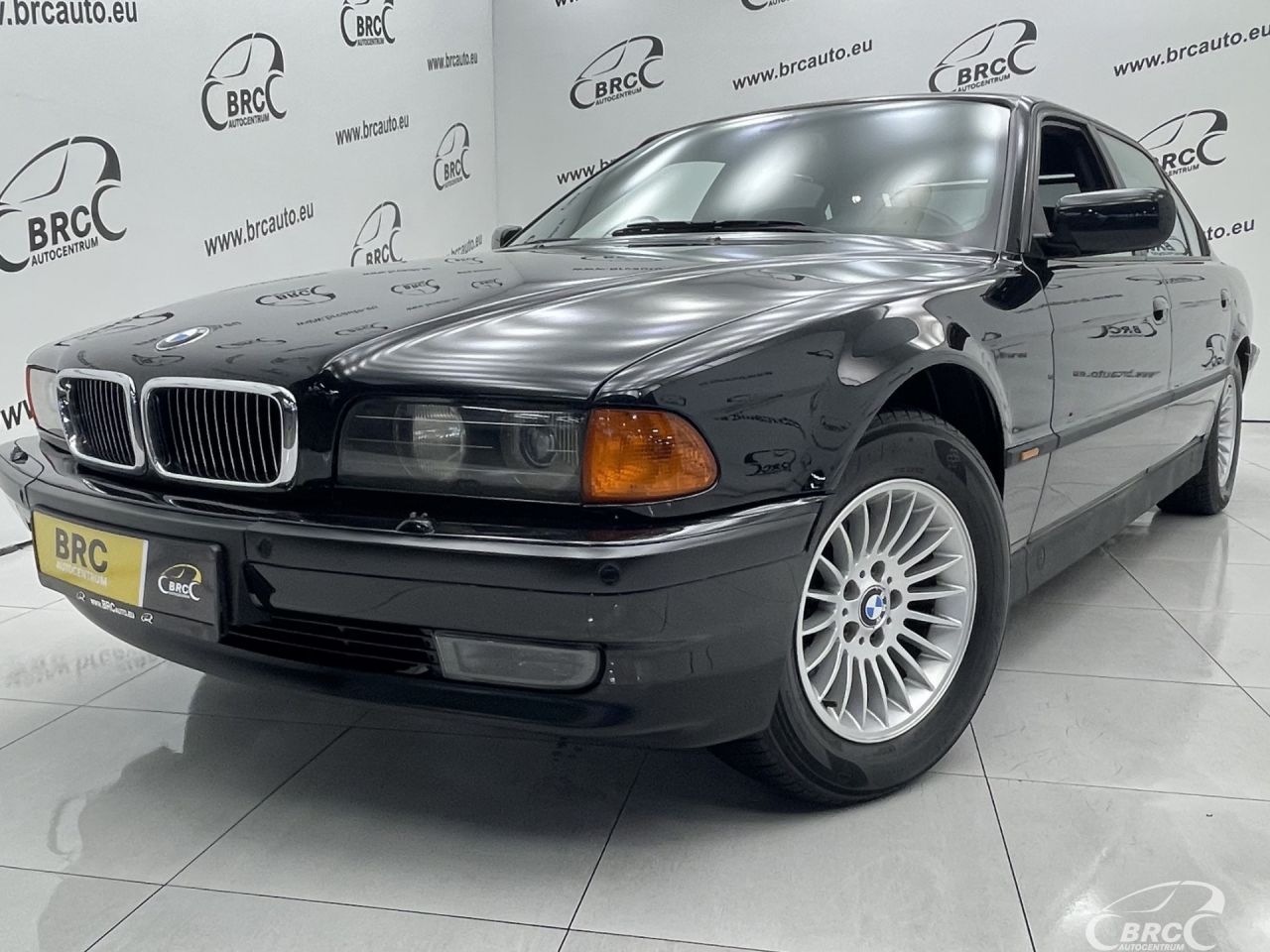 BMW 750 | 51