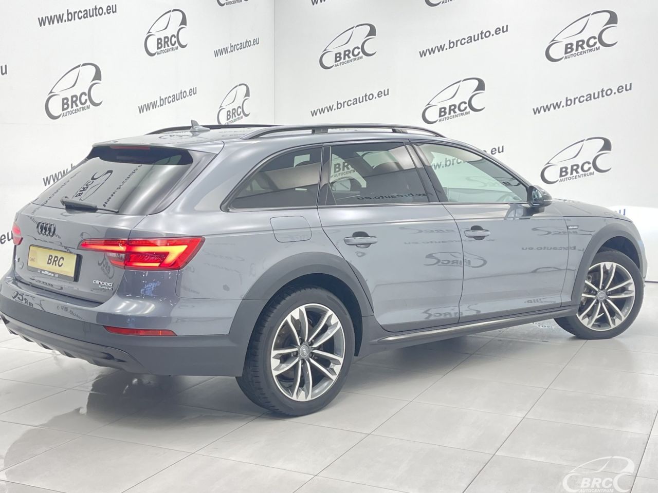 Audi A4 | 48