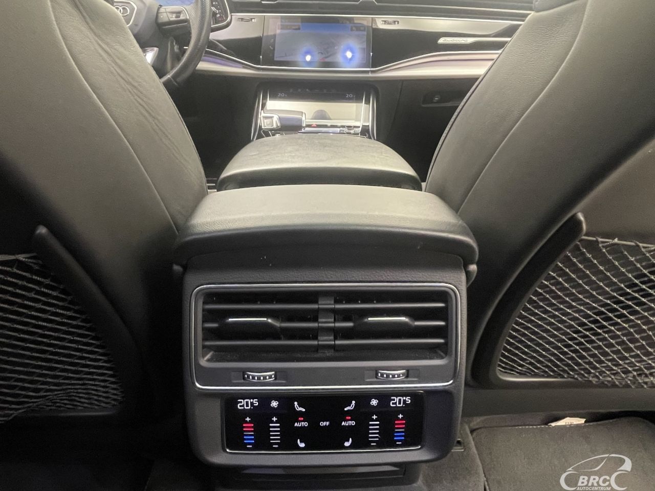 Audi Q7 | 15
