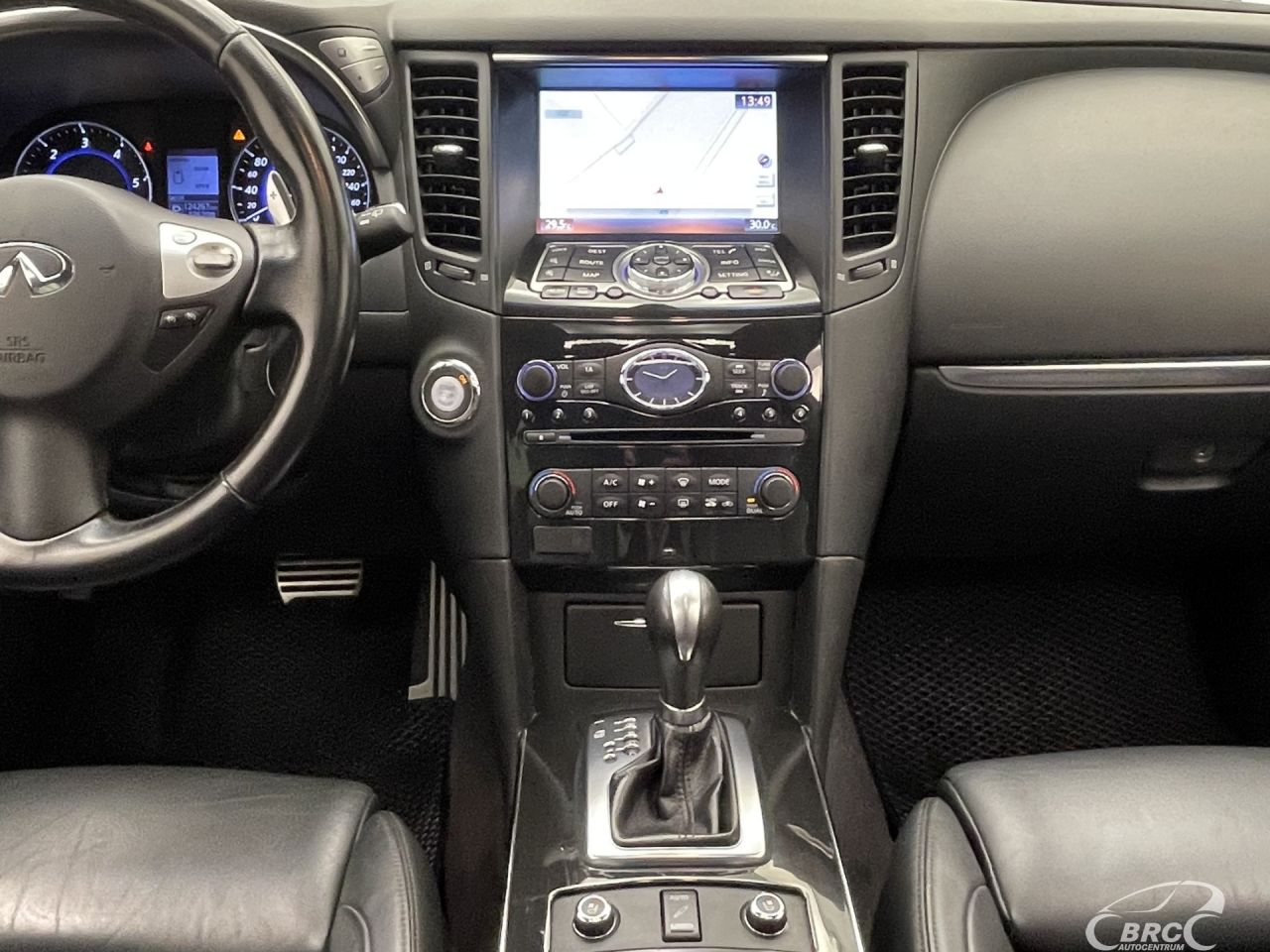 Infiniti QX70 | 14