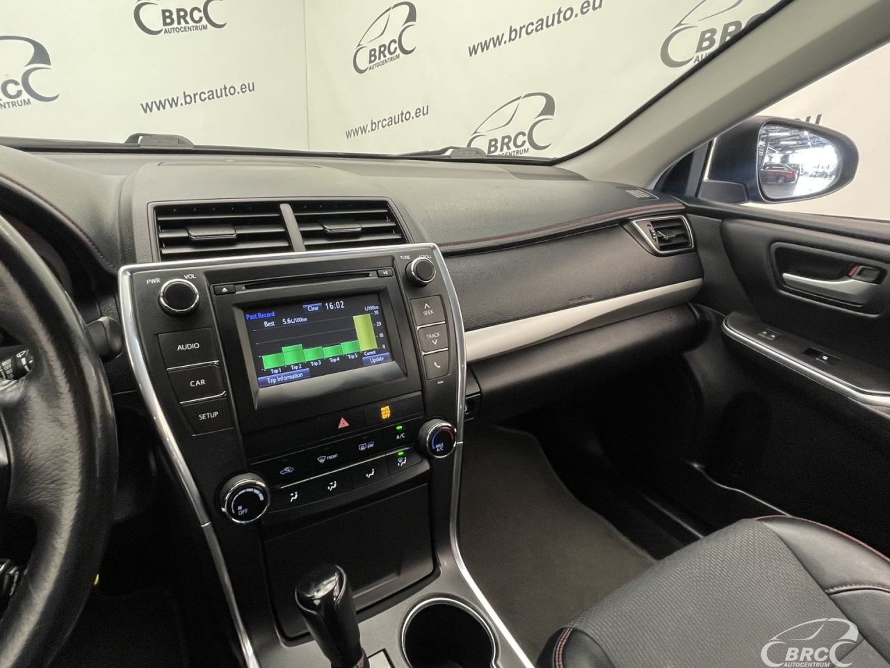 Toyota Camry | 24