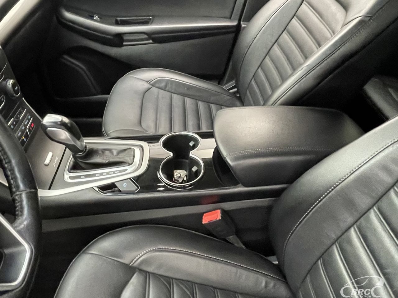 Ford Edge | 23