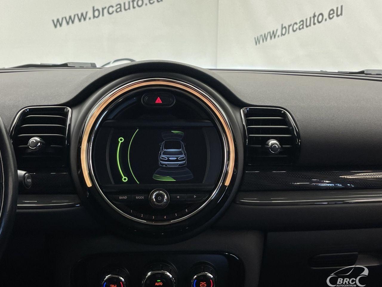 Mini Clubman | 16
