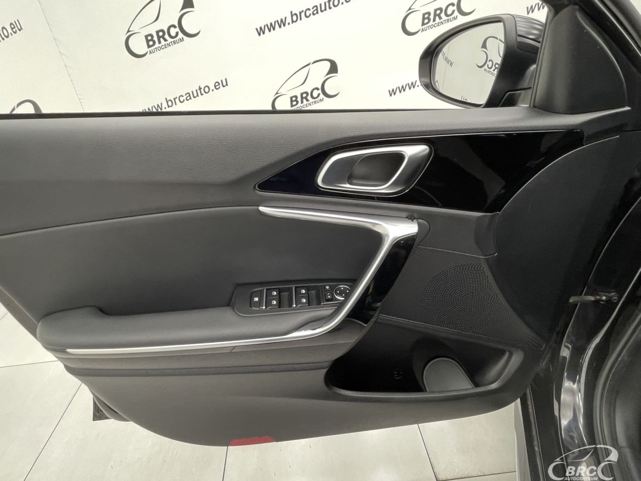 Kia Pro Cee'd | 19