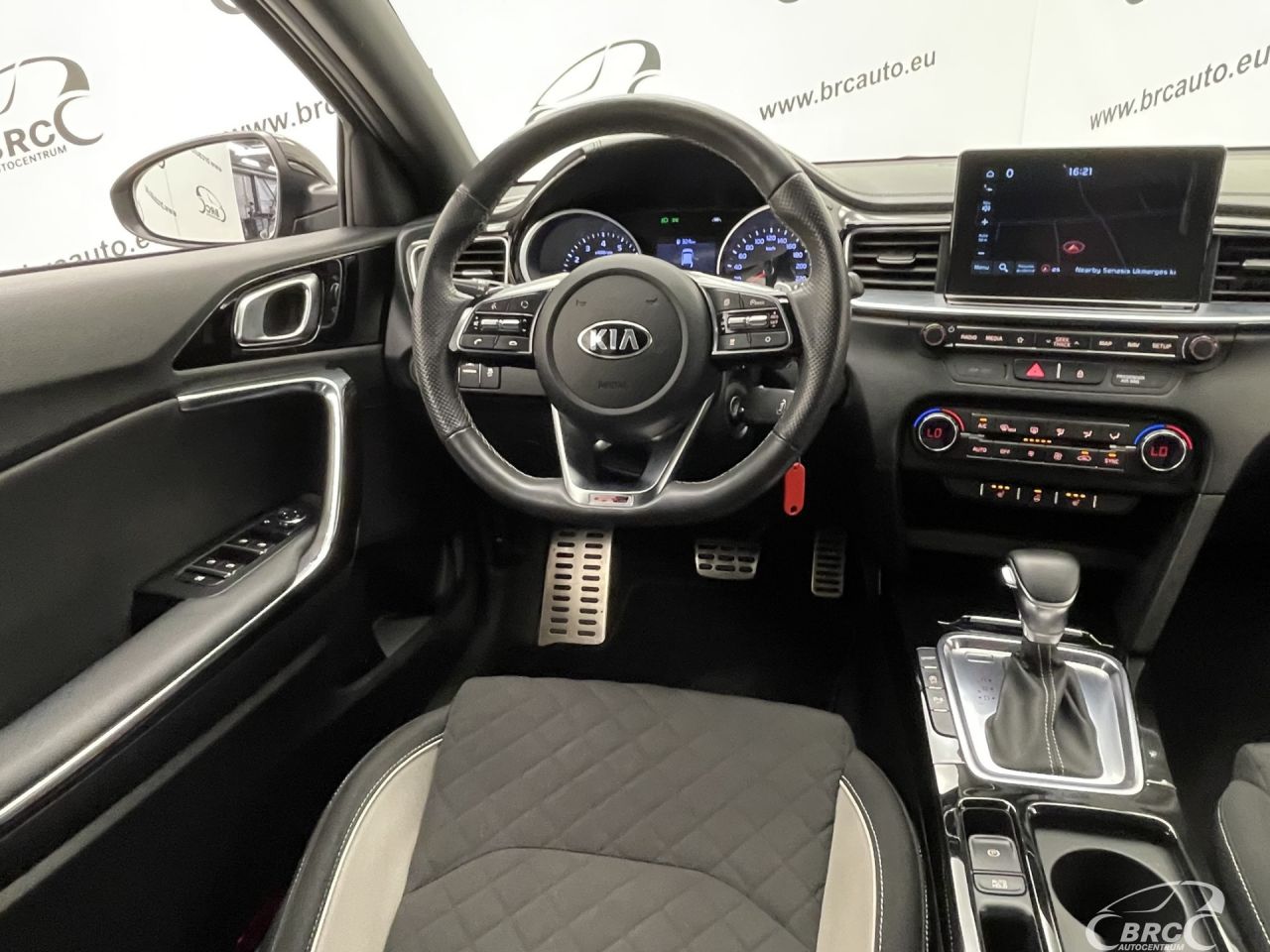 Kia Pro Cee'd | 13
