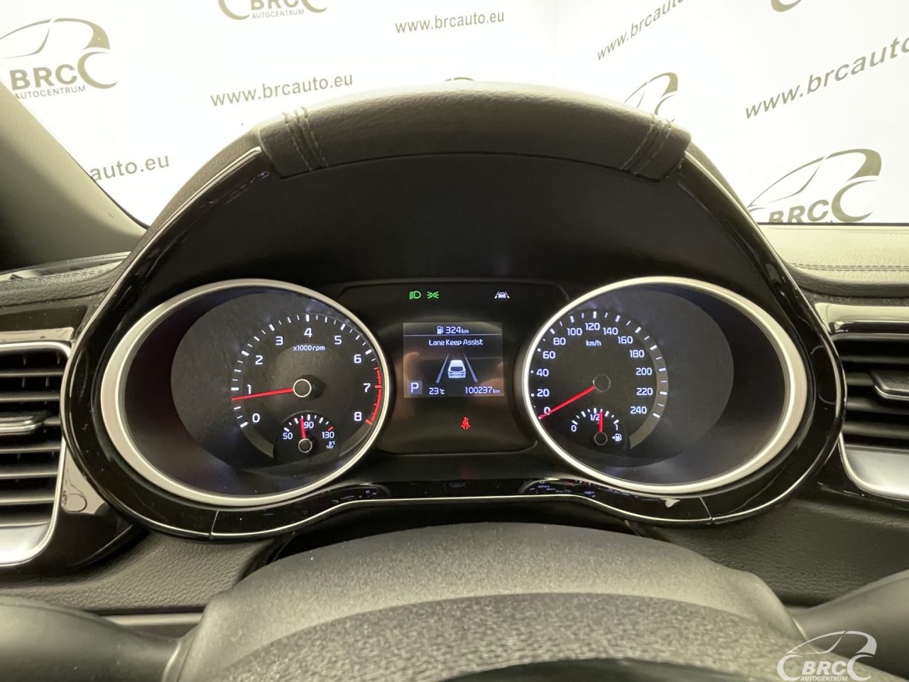 Kia Pro Cee'd | 33