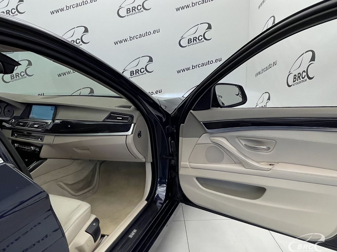 BMW 530 | 7