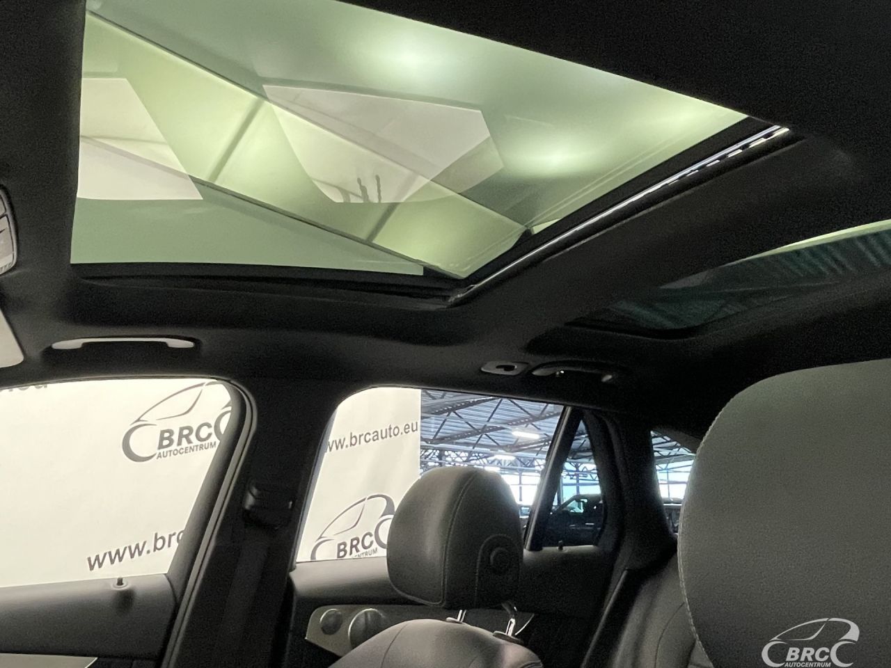 Mercedes-Benz GLC350 | 24
