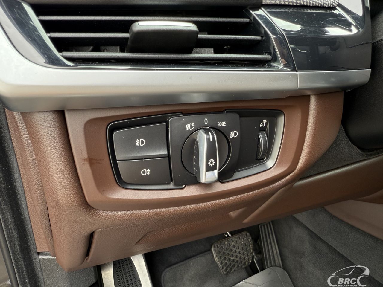 BMW X5 | 24