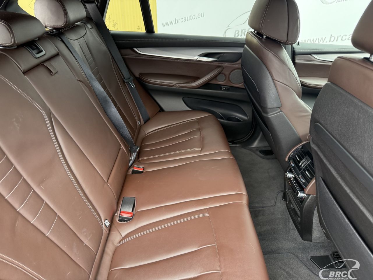 BMW X5 | 12