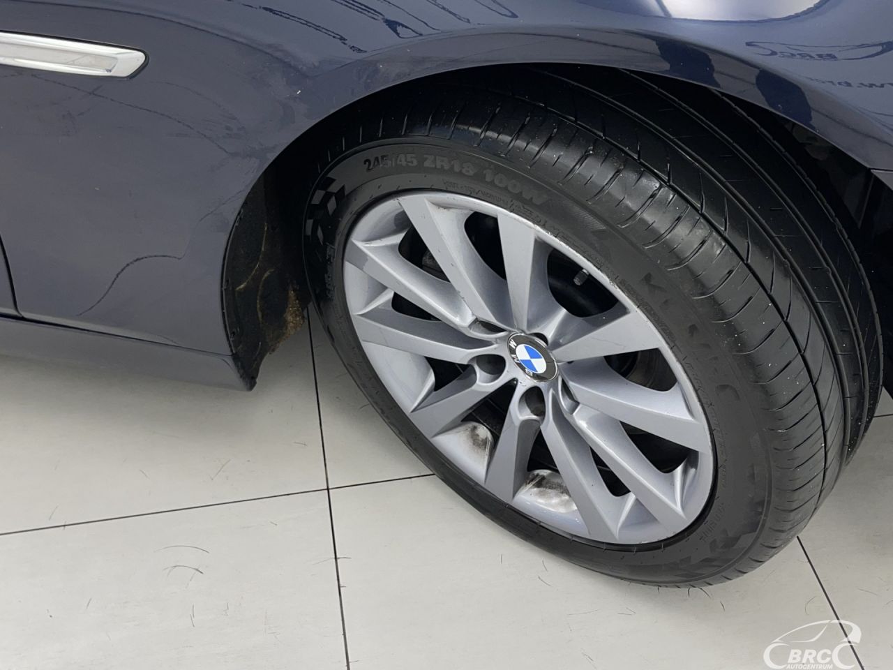 BMW 525 | 40