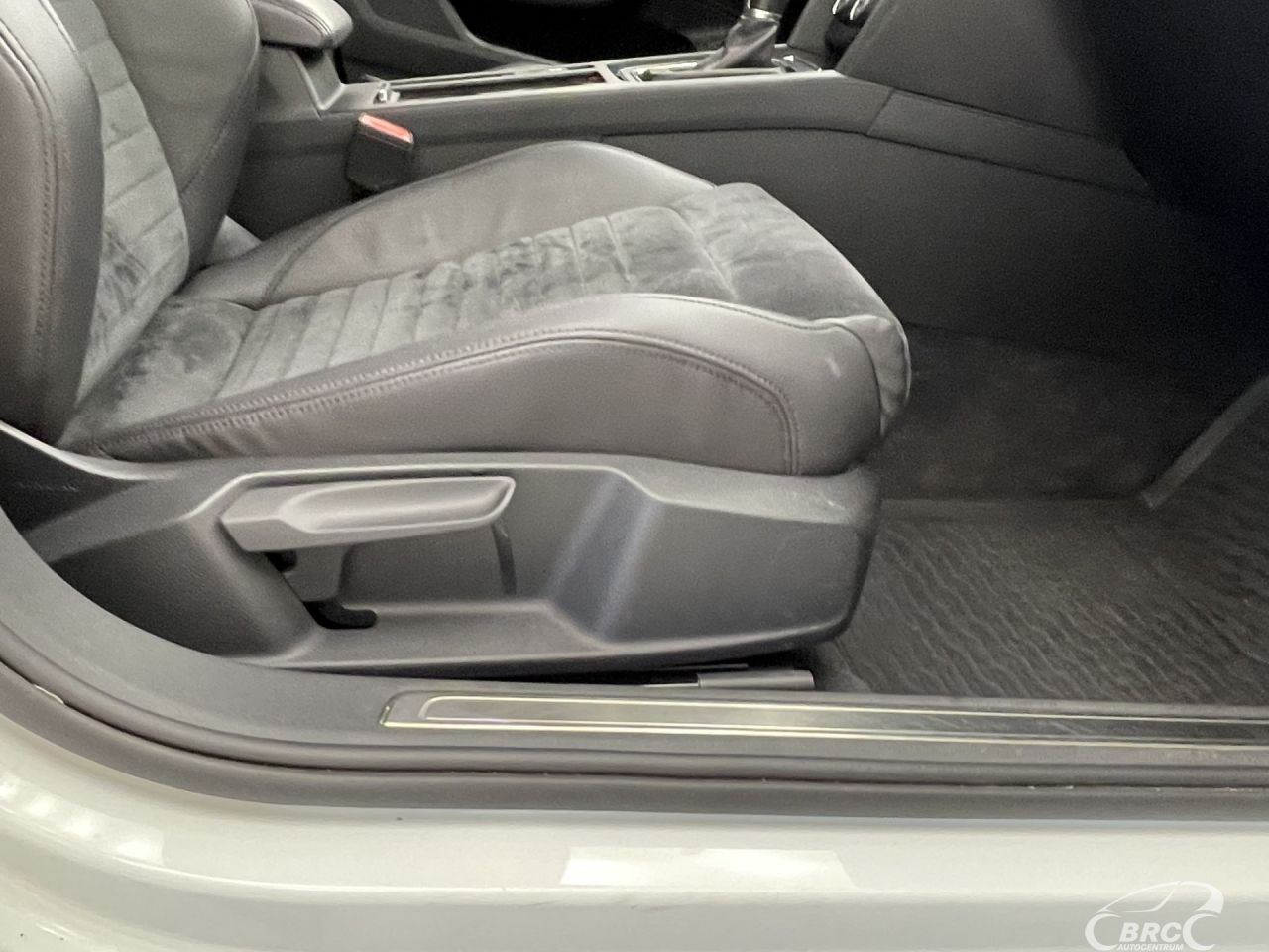 Volkswagen Passat | 5