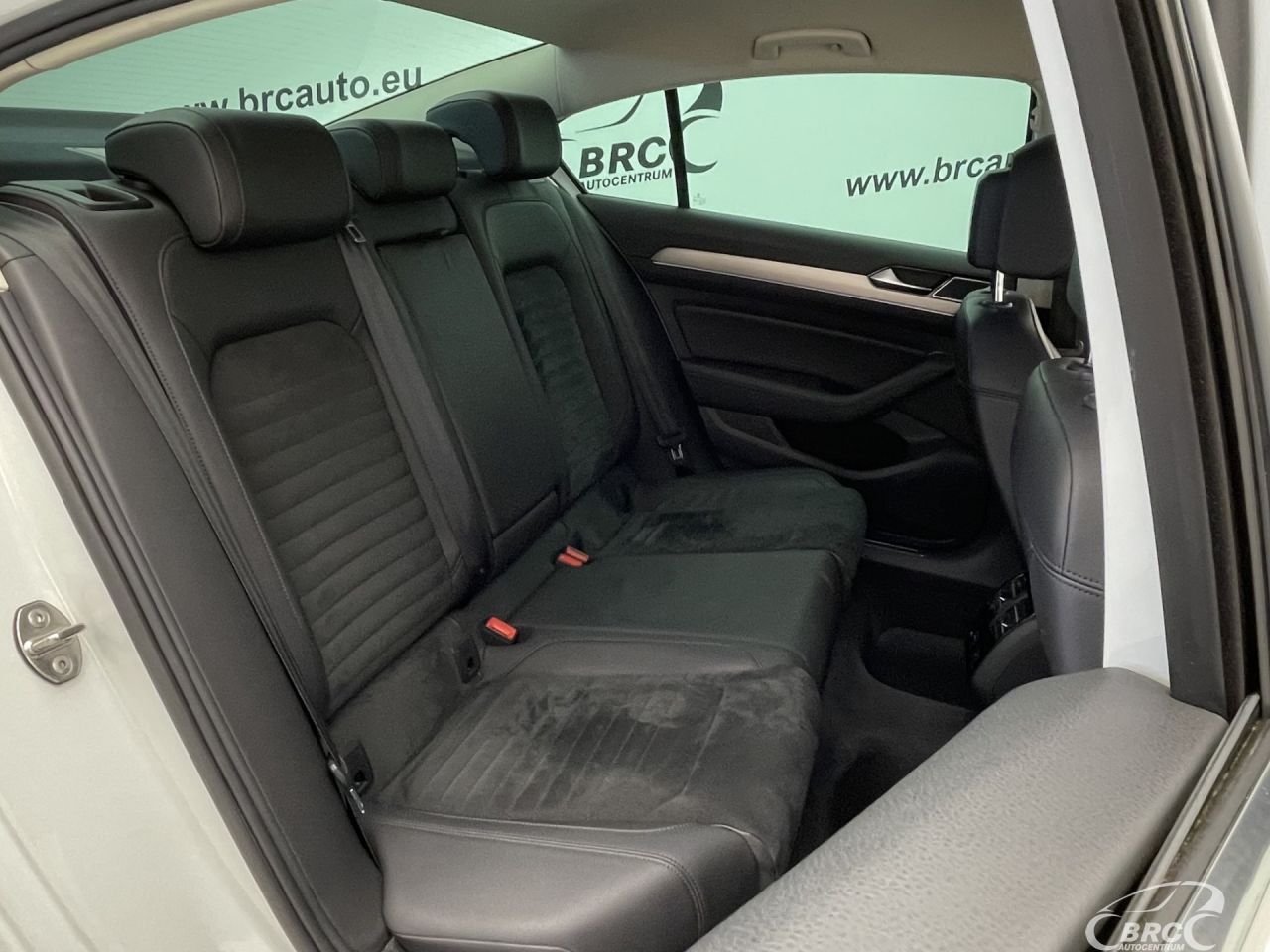 Volkswagen Passat | 10