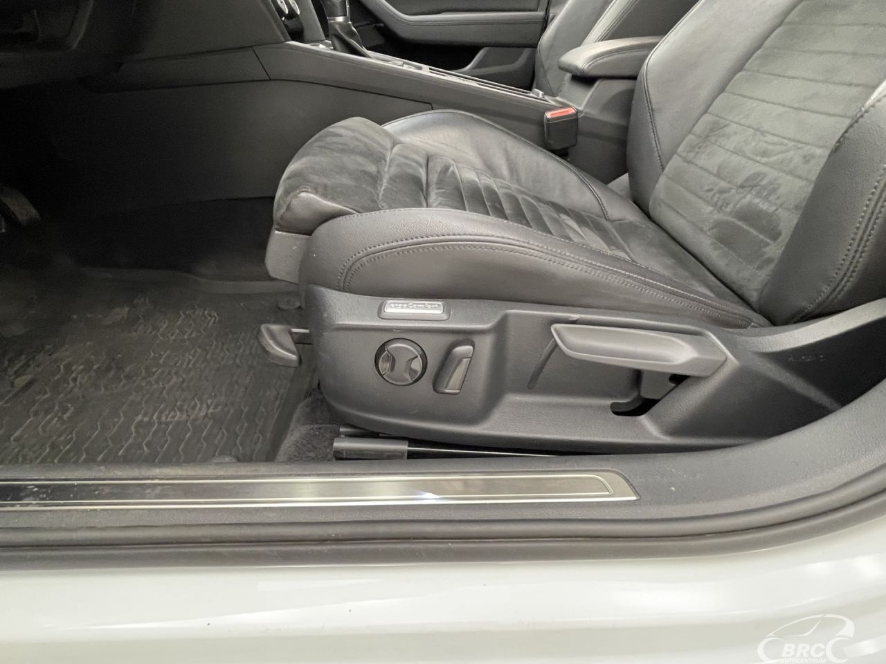 Volkswagen Passat | 21