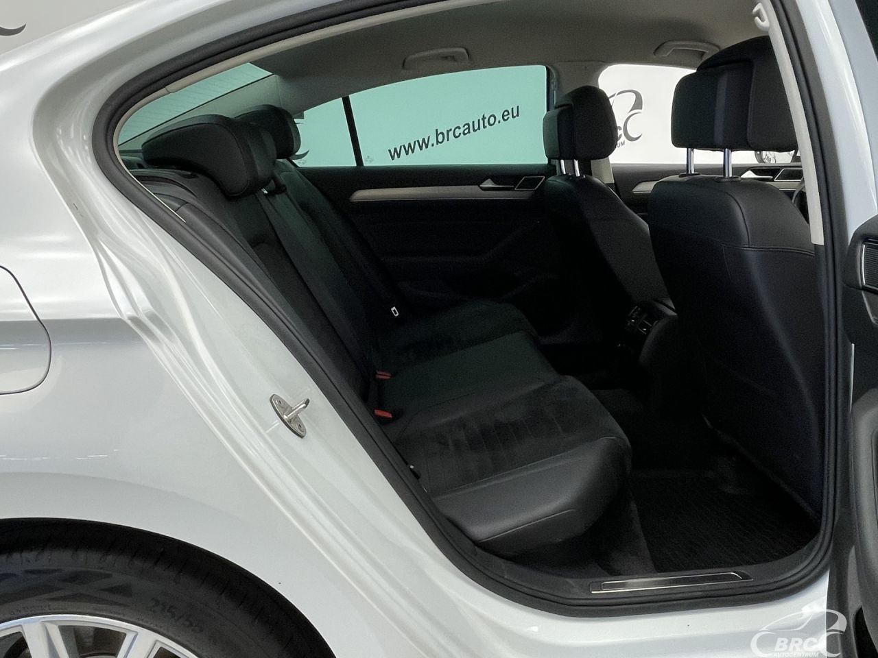 Volkswagen Passat | 8
