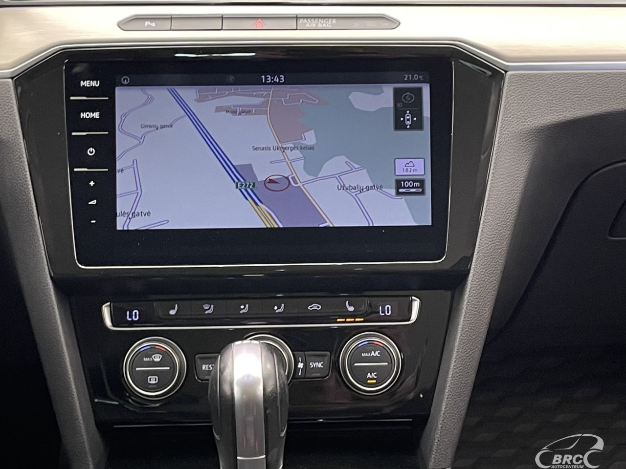 Volkswagen Passat | 16