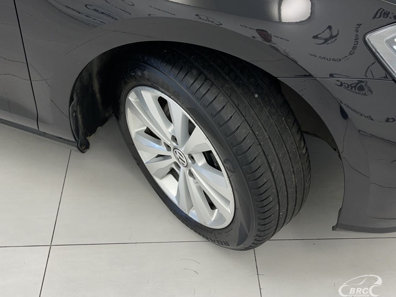 Volkswagen Golf | 38