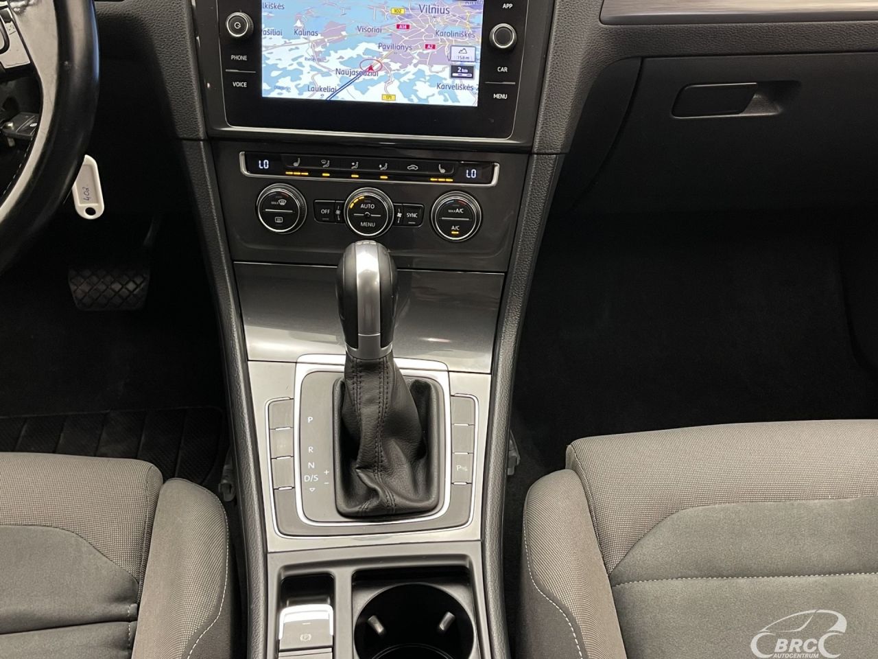 Volkswagen Golf | 17