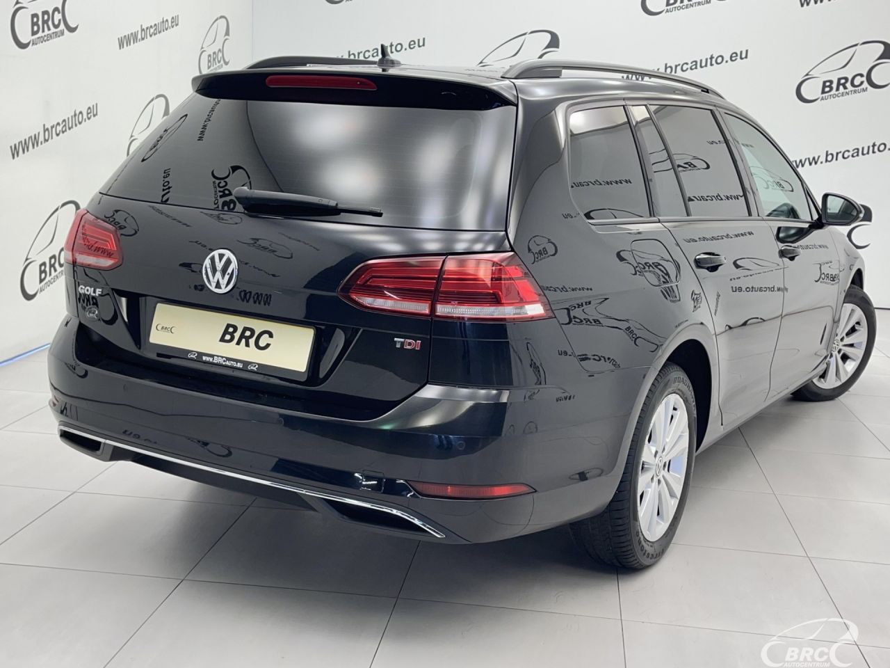 Volkswagen Golf | 42