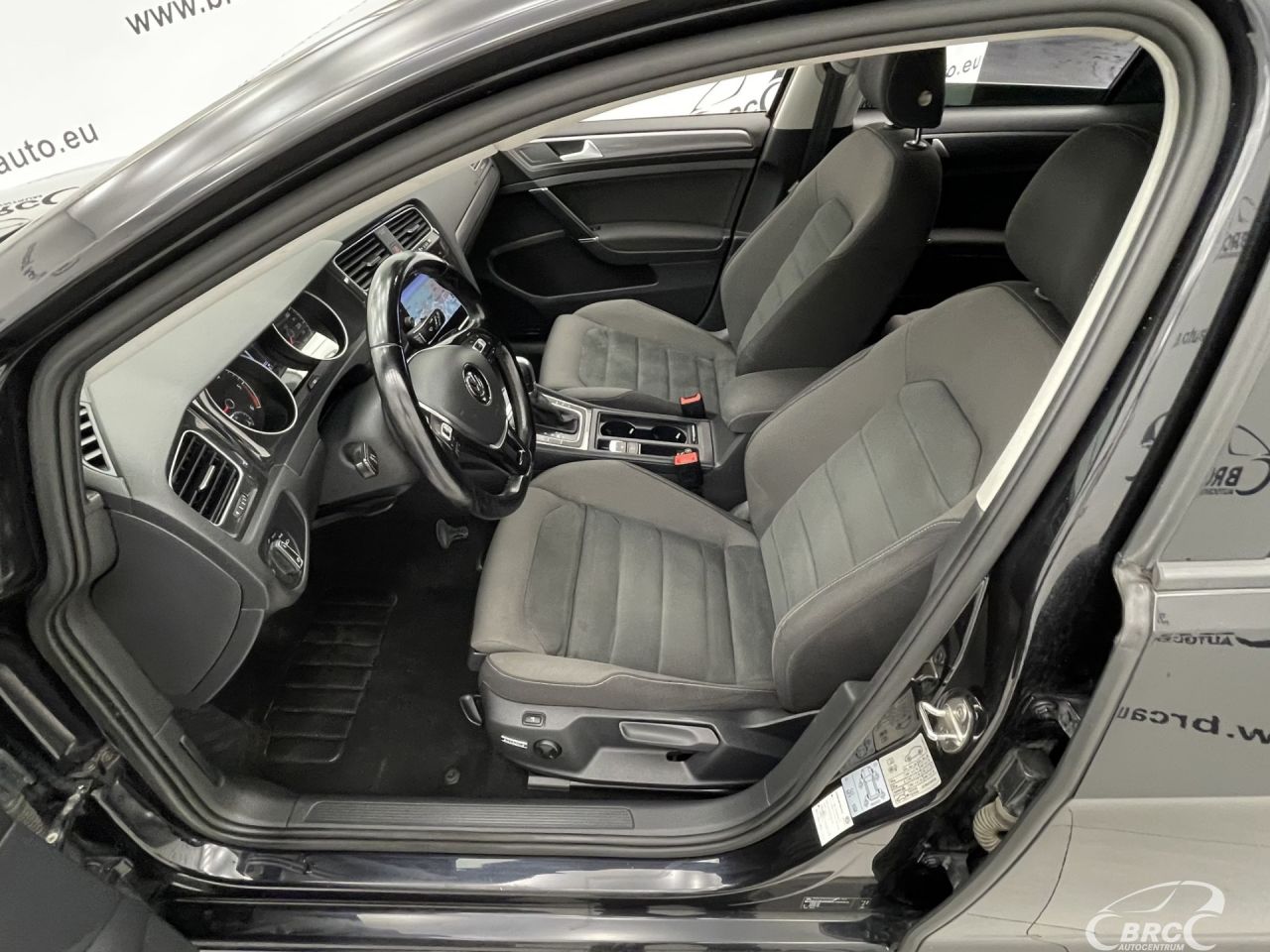Volkswagen Golf | 20