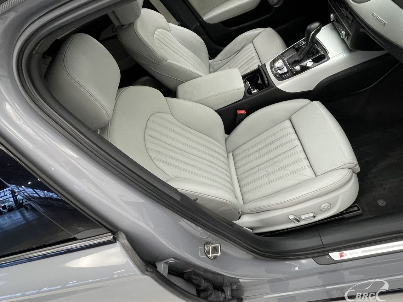 Audi A6 | 4