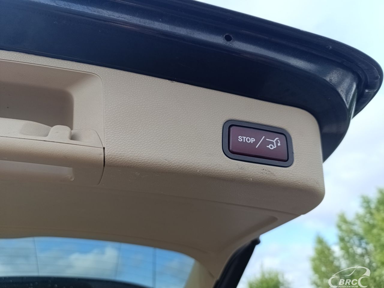 Mercedes-Benz ML350 | 9