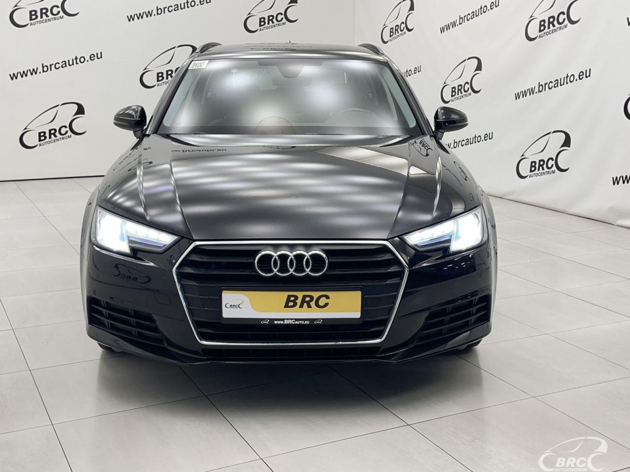 Audi A4 | 43