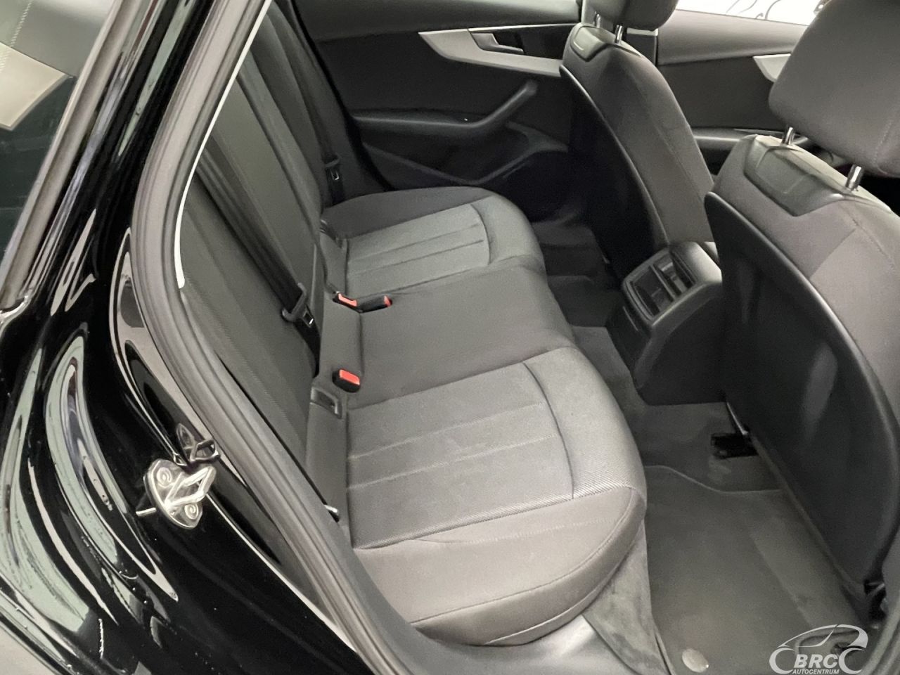 Audi A4 | 9