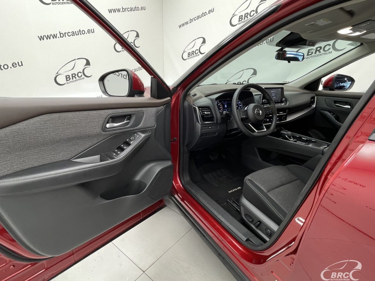 Nissan Rogue | 19