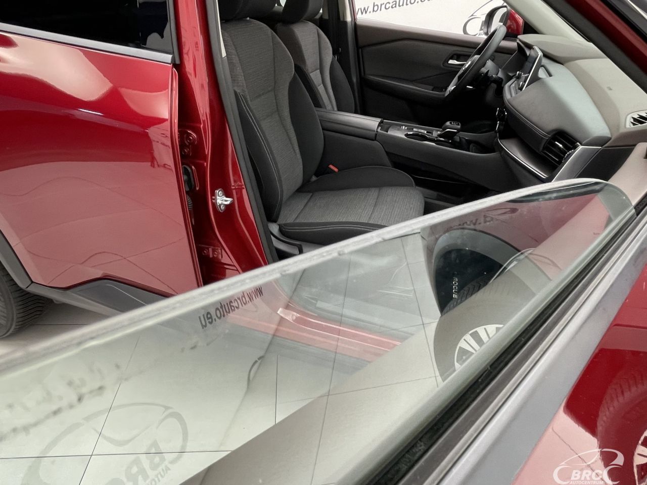 Nissan Rogue | 8