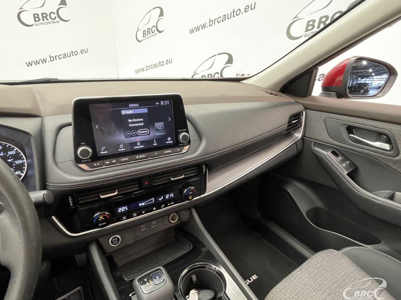 Nissan Rogue | 27