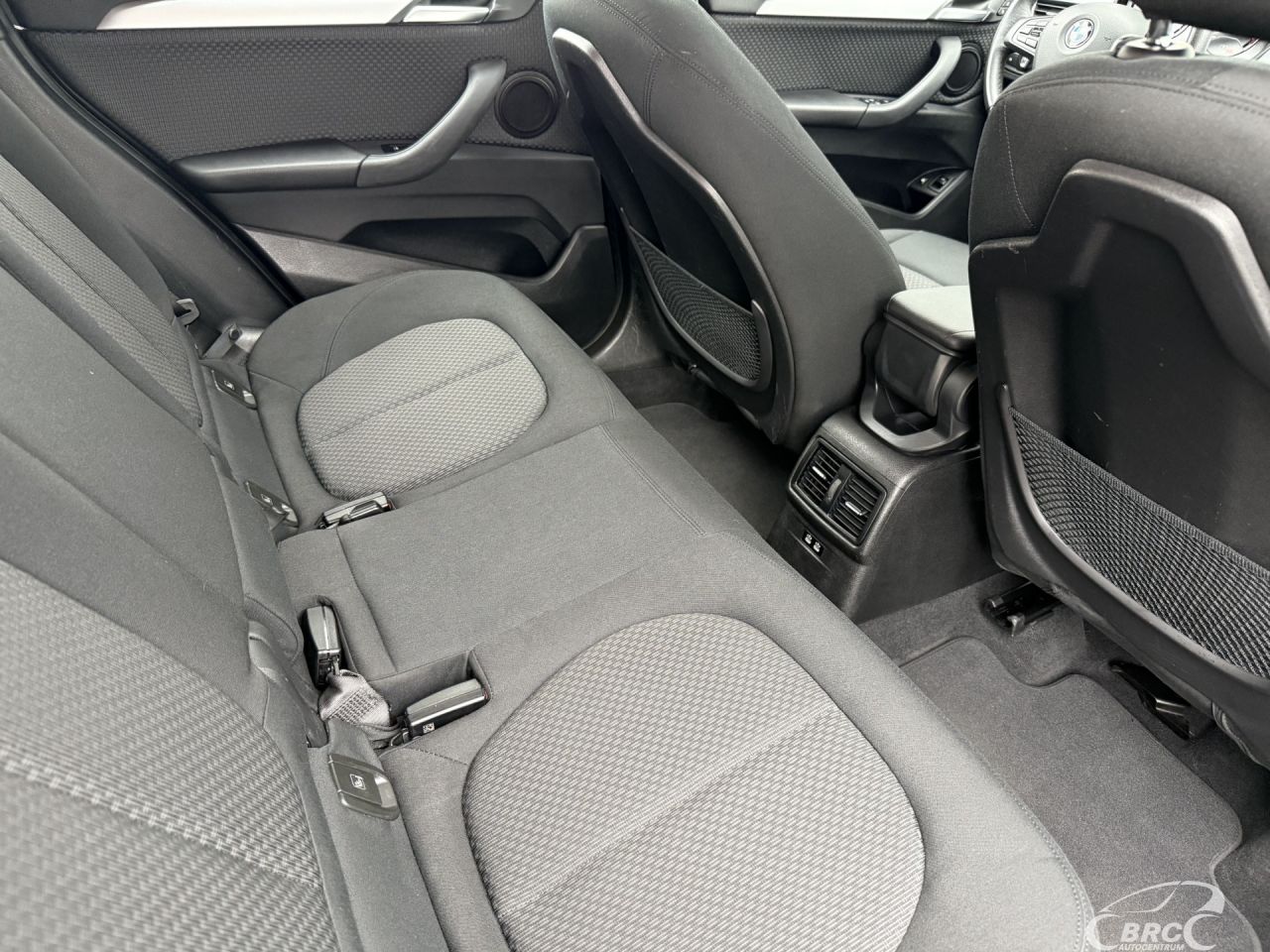 BMW X1 | 9