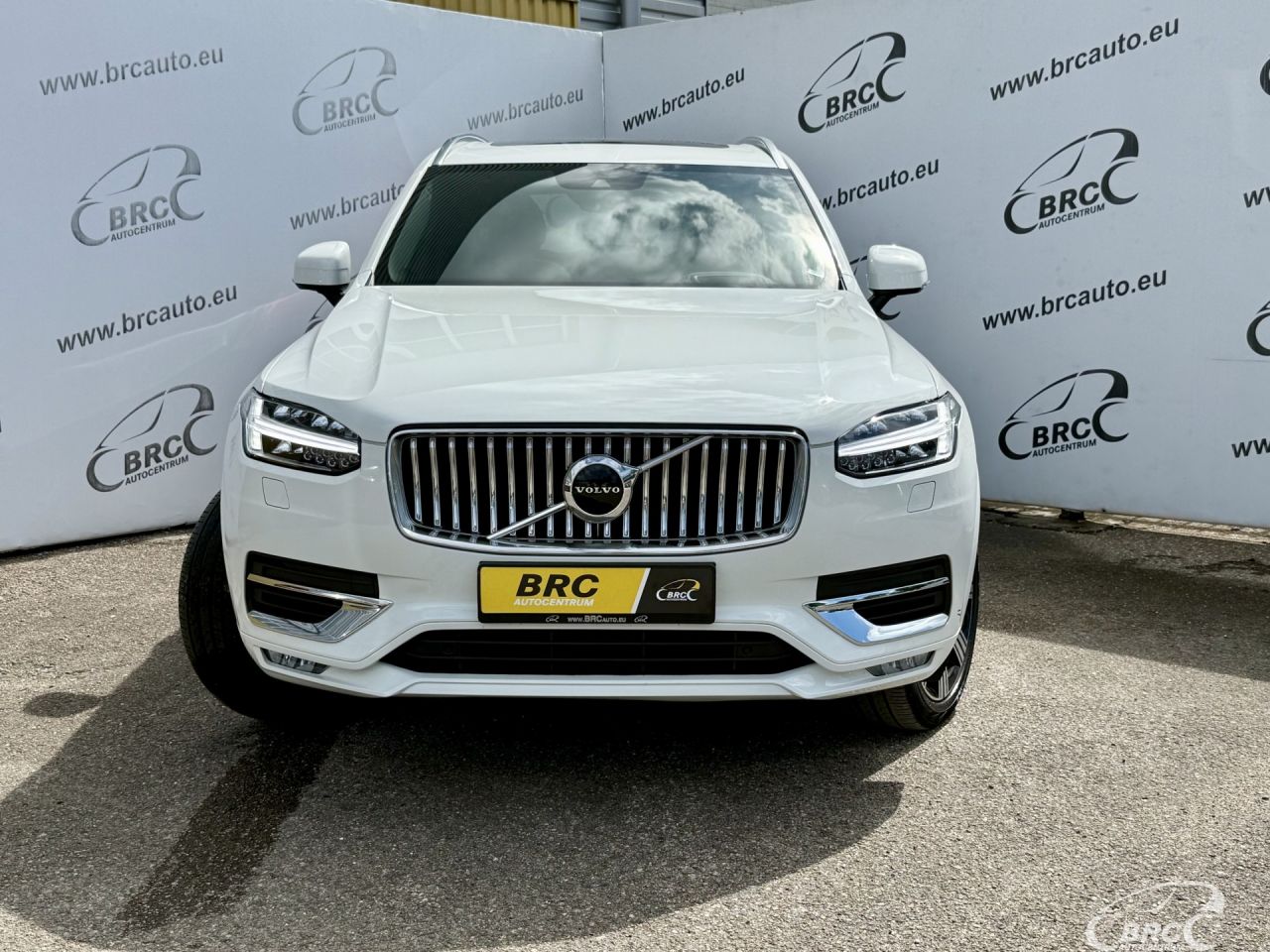 Volvo XC90 | 55