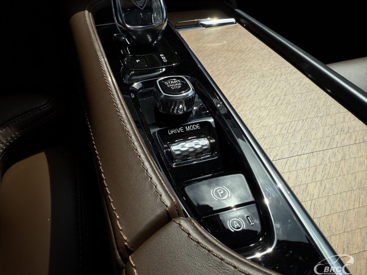 Volvo XC90 | 35