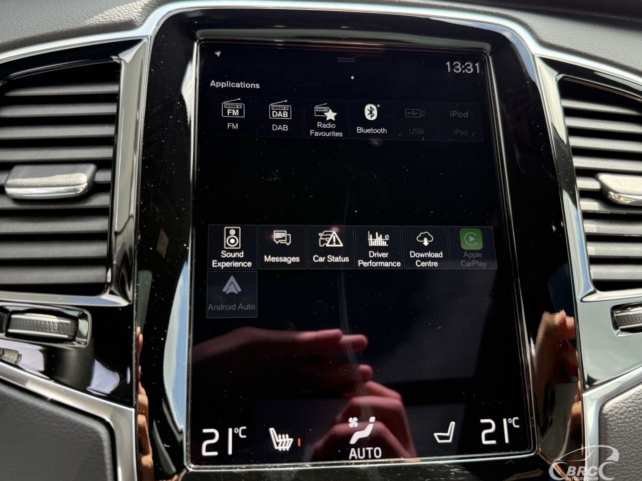 Volvo XC90 | 43