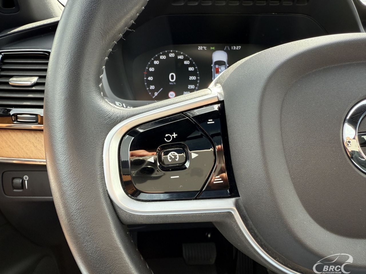 Volvo XC90 | 31
