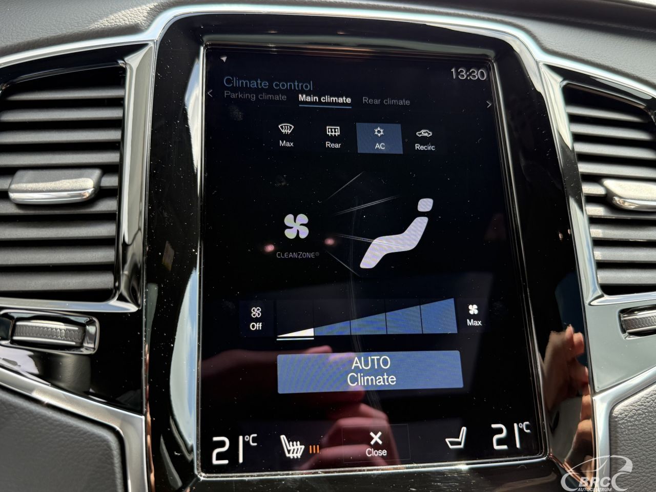 Volvo XC90 | 45