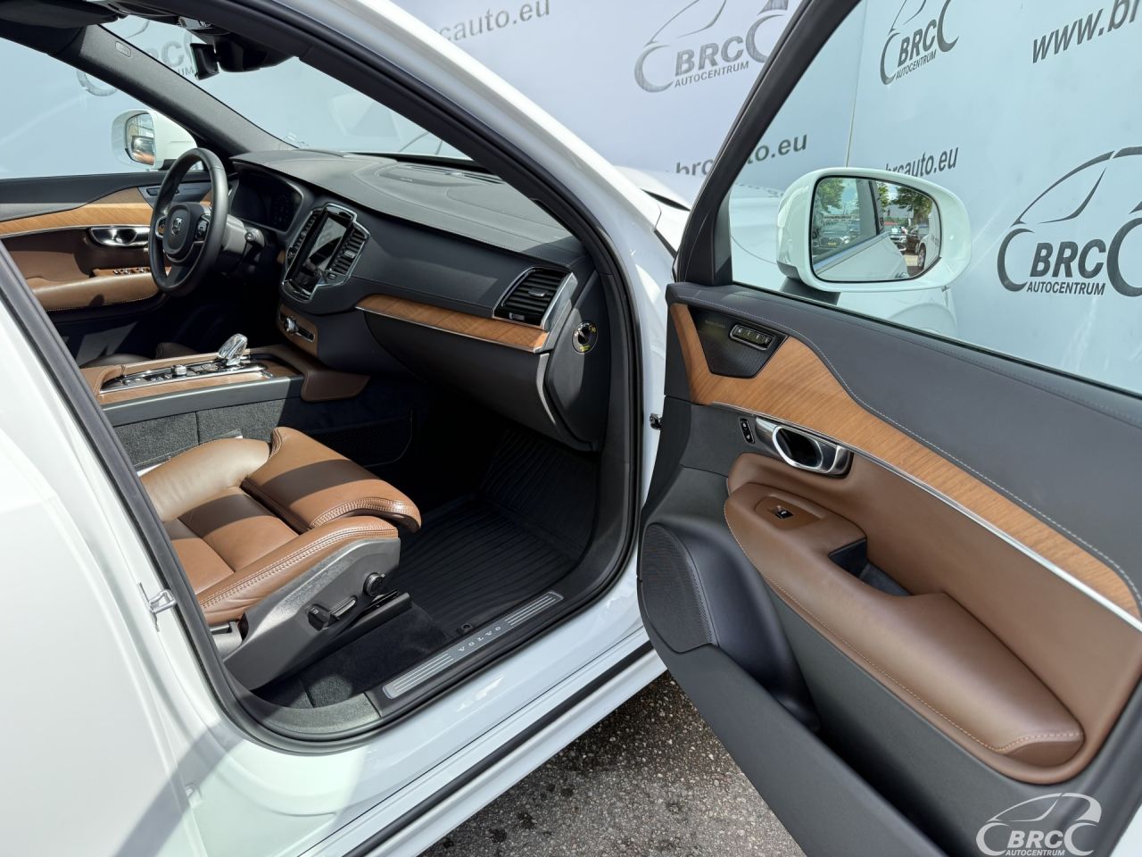 Volvo XC90 | 6