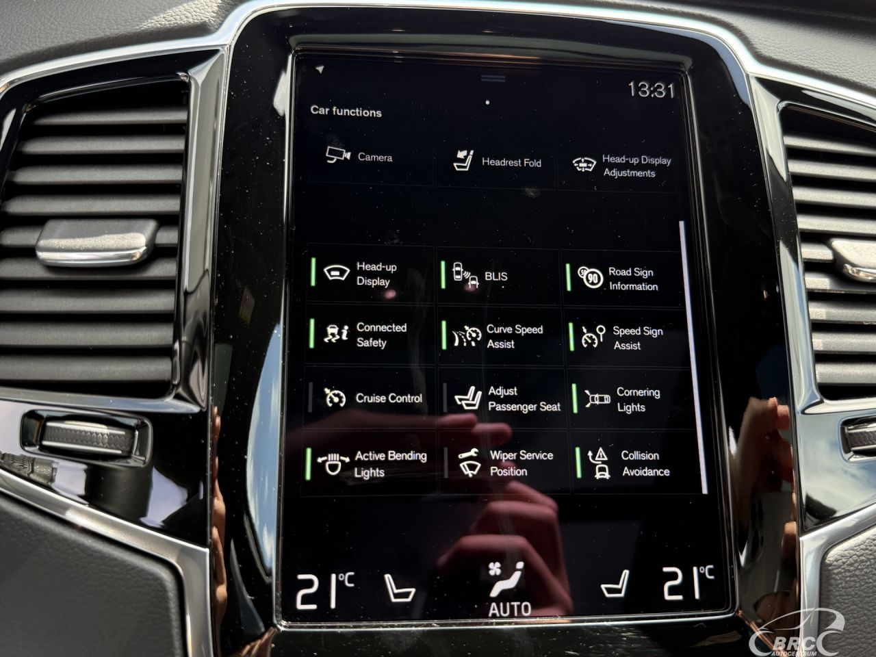 Volvo XC90 | 47