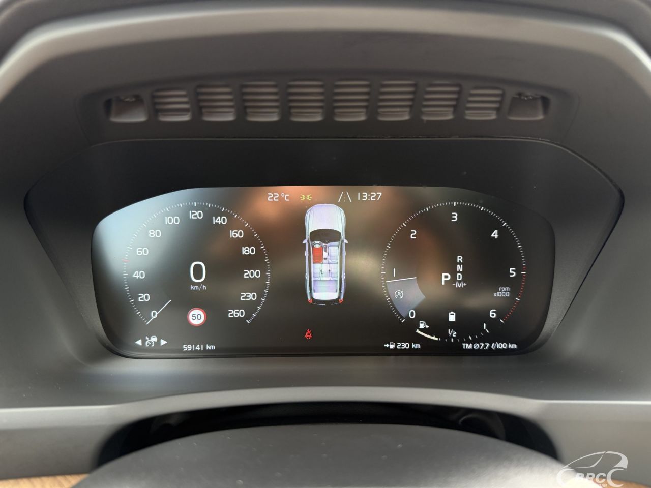 Volvo XC90 | 29