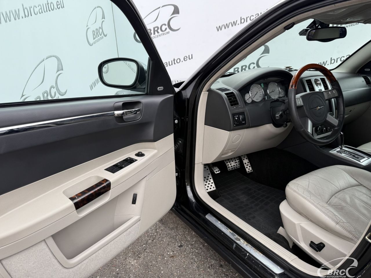 Chrysler 300 | 20
