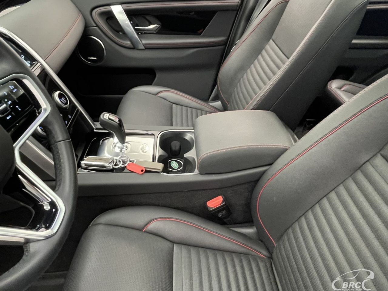 Land Rover Discovery | 24