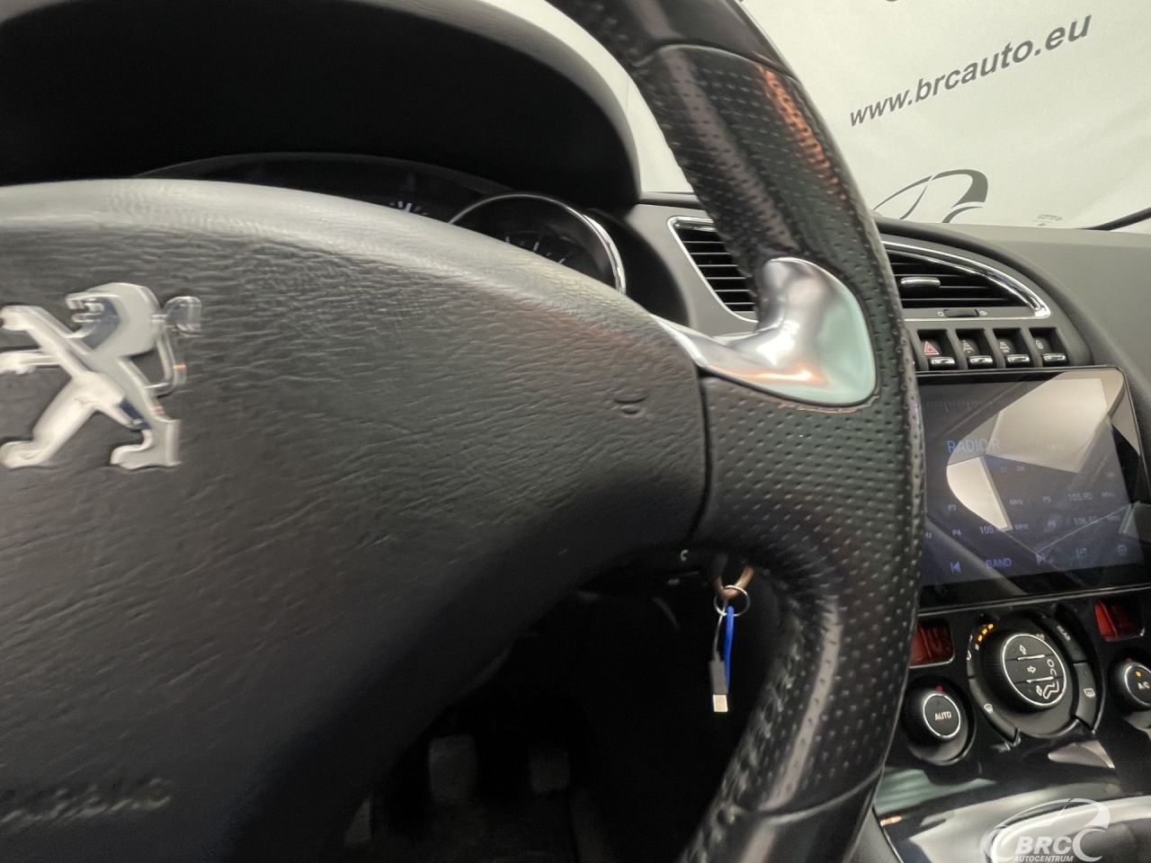 Peugeot 3008 | 32