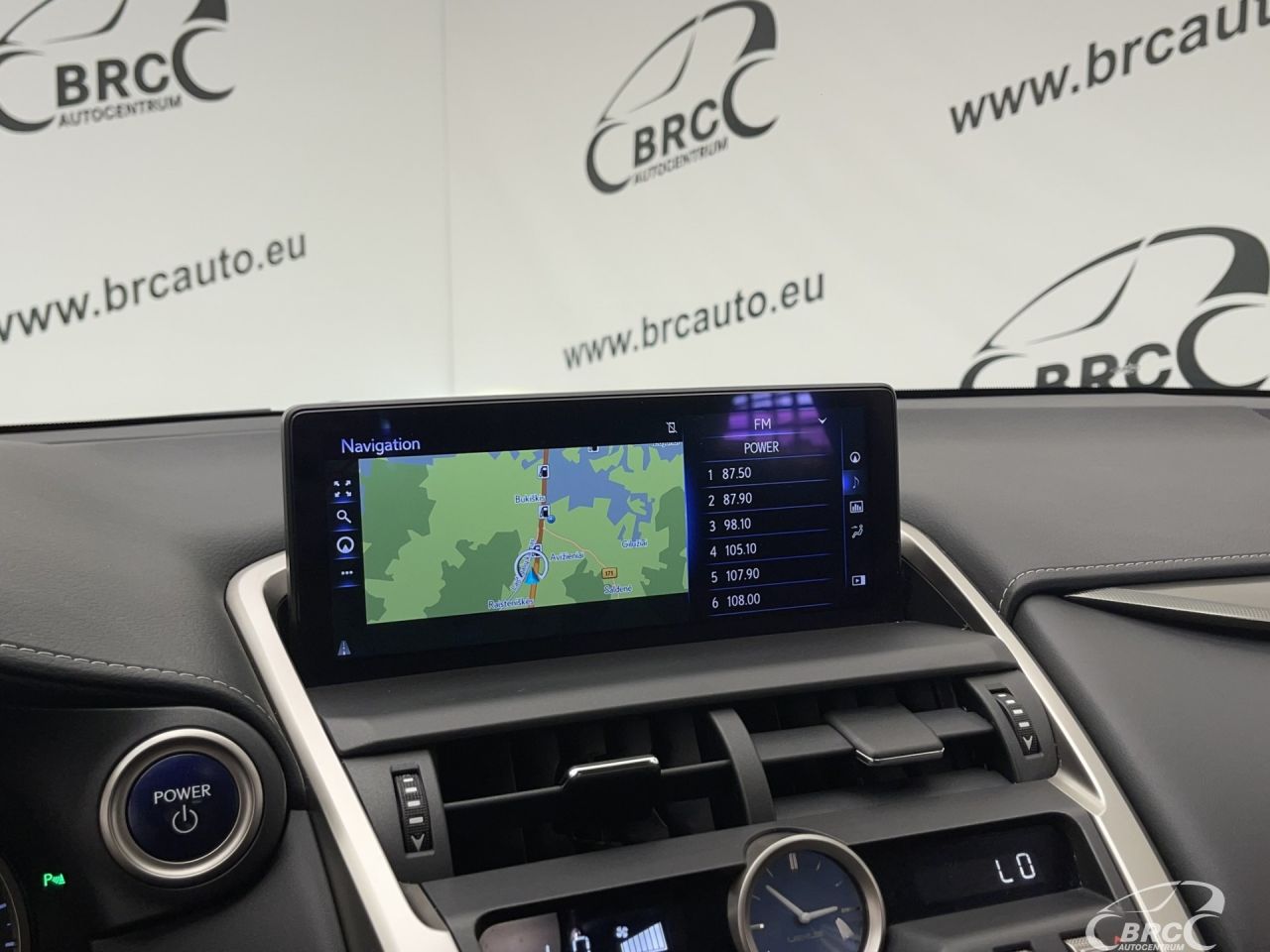 Lexus NX 300h | 31