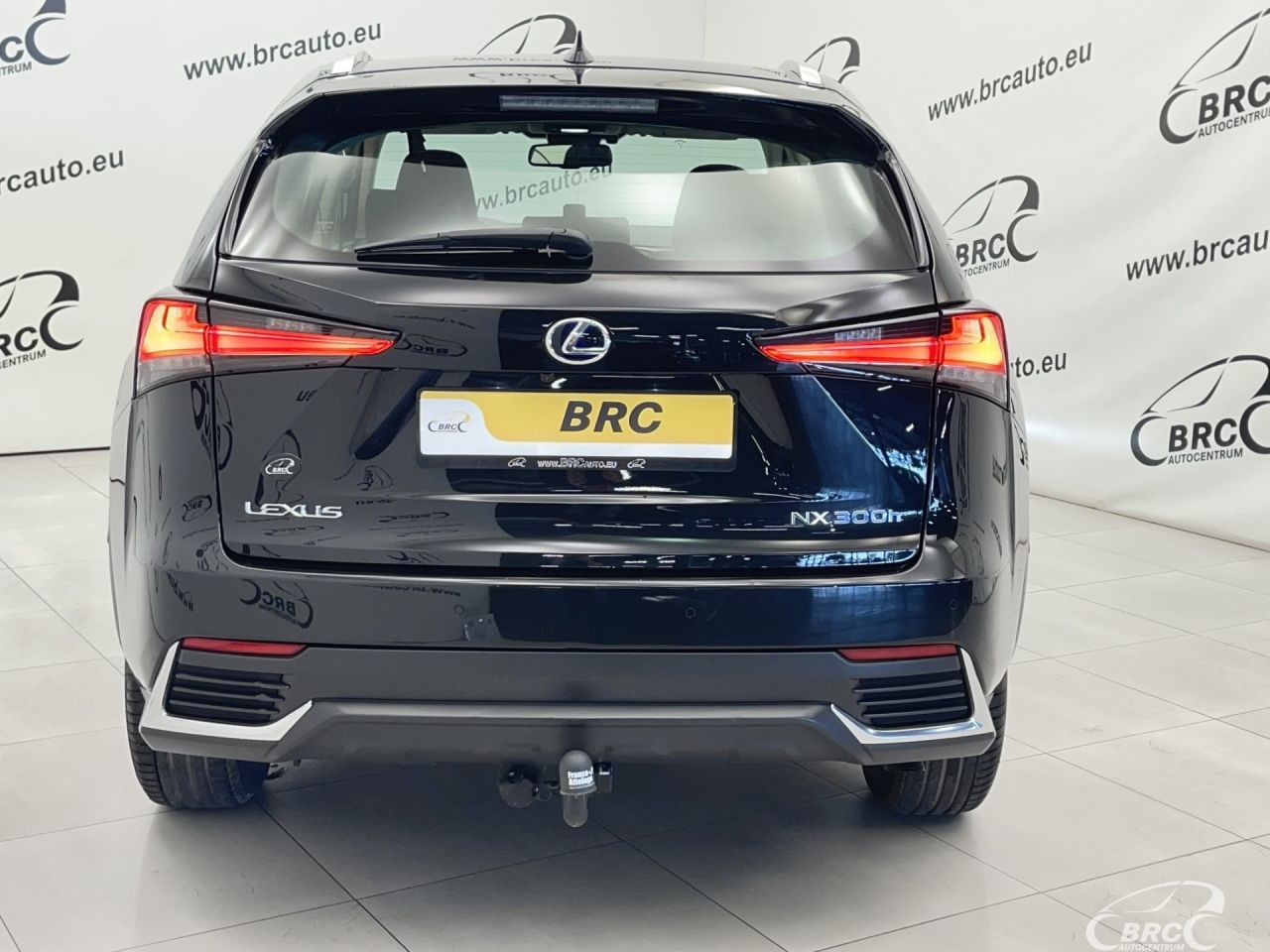 Lexus NX 300h | 48